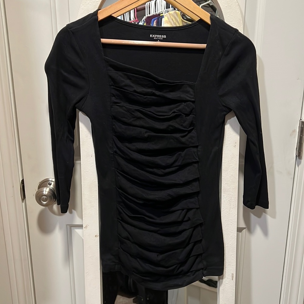 Asymmetrical front top